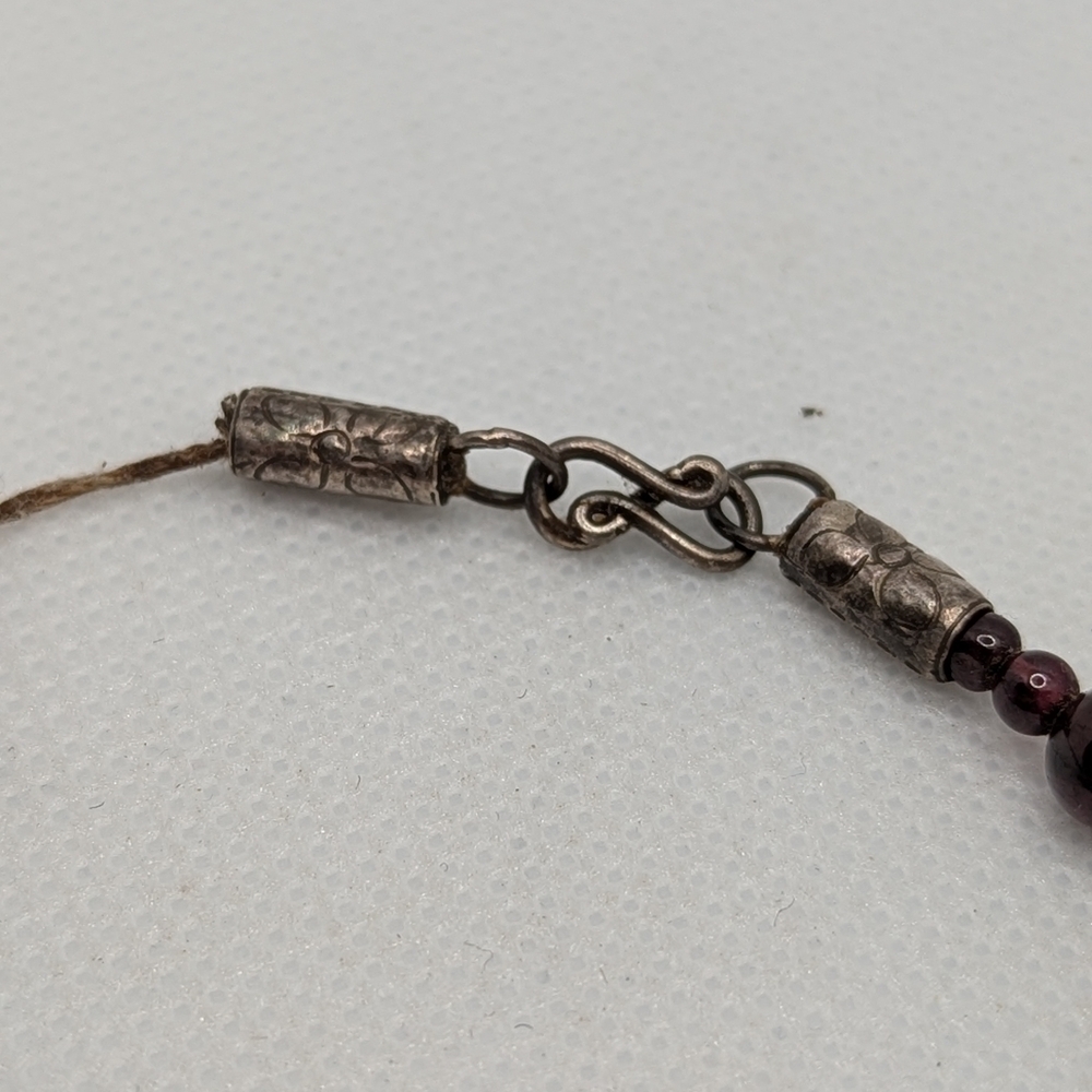 ✨ Garnet Beaded Bracelet With Sterling Silver ✨ - Picture 3 of 5